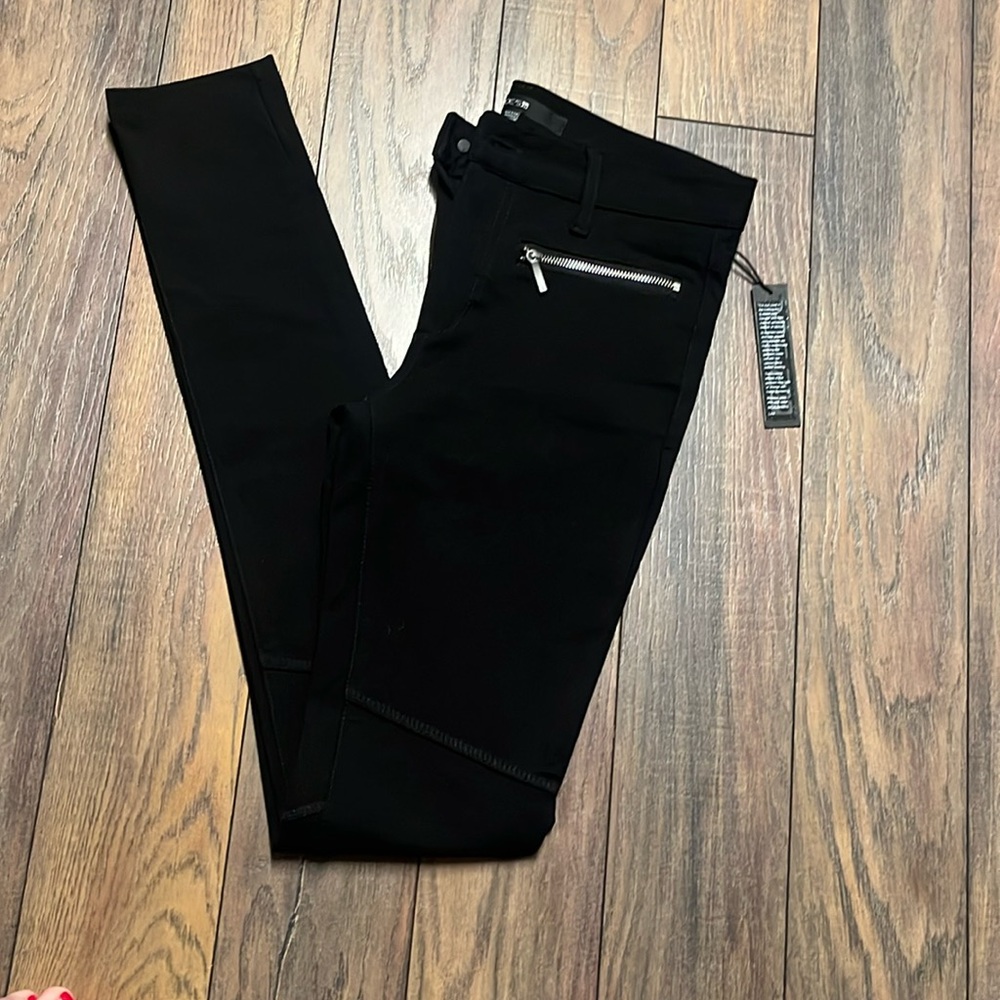 New Joe’s leggings like strectching pants, size 27